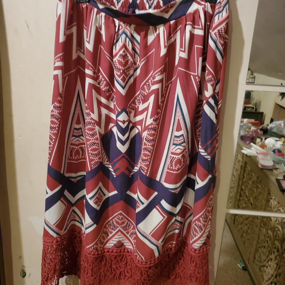Skirt - Picture 2 of 5
